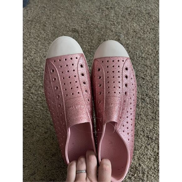 Native Shoes Jefferson Bling Pink Sparkly Shoes Size M11 - Picture 10 of 15
